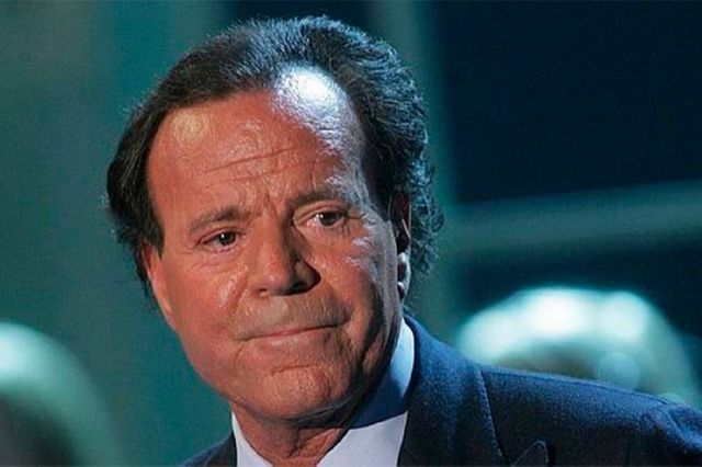 Julio Iglesias 
