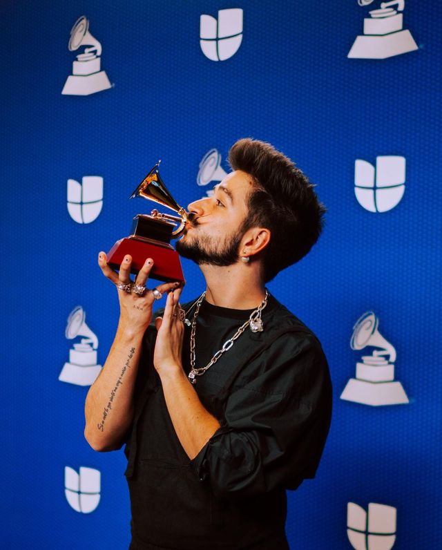 cantante colombiano