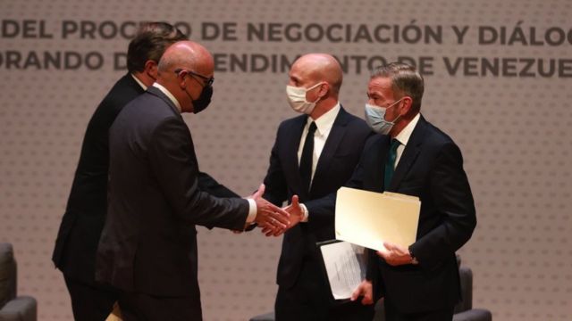 El diálogo venezolano intenta volver a desarrollarse 