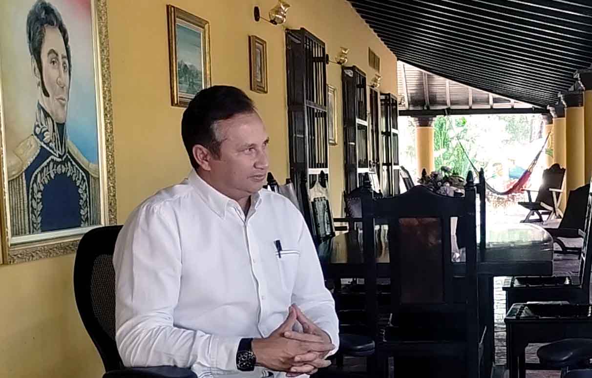 José Vásquez conversó con Orlando Medina