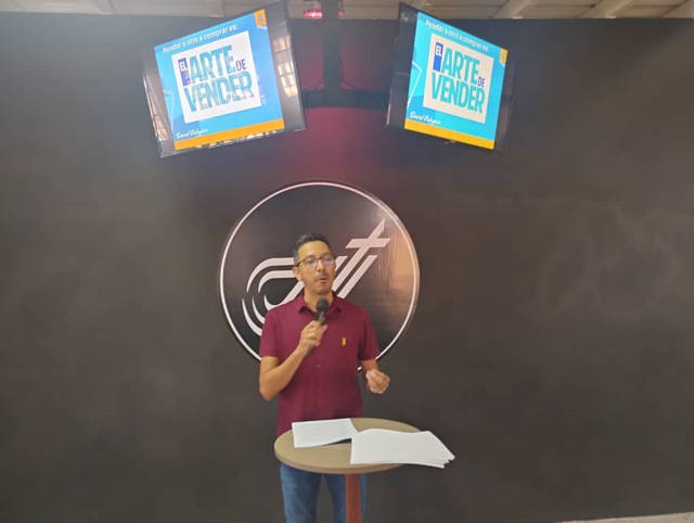 Escuela de negocios y emprendimiento 